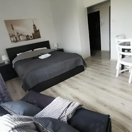 Royal Way Snug Apartment Warsaw