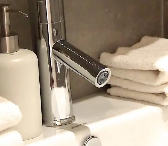 Royal Way Snug - Old Town