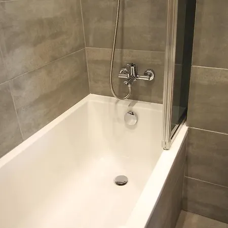 Royal Way Snug - Old Town Варшава